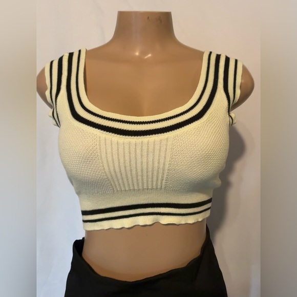 SHEIN Tops - SHEIN Black and Cream Ribbed Crop Tank Top